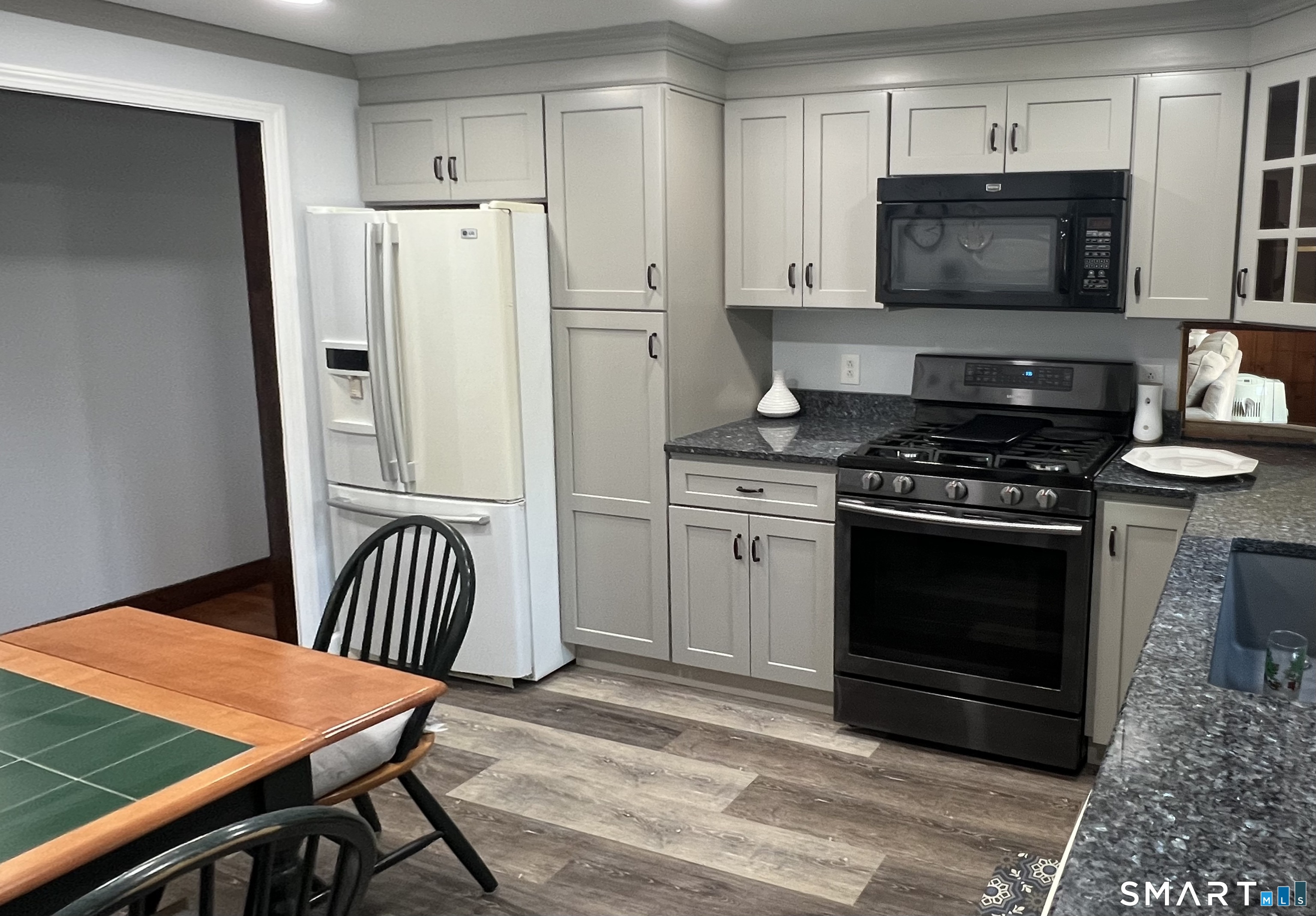 10 Barone Road East Lyme CT 06357