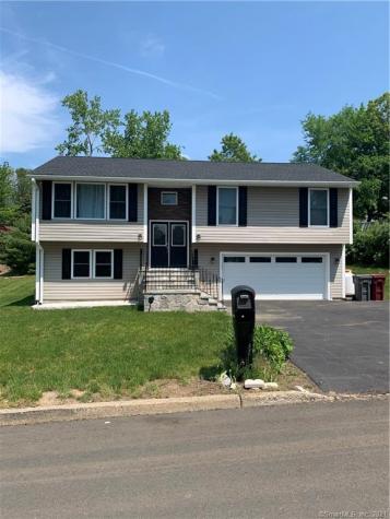 19 Nicole Drive Naugatuck CT 06770