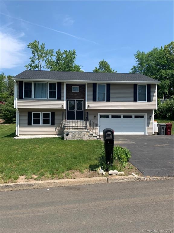 19 Nicole Drive Naugatuck CT 06770