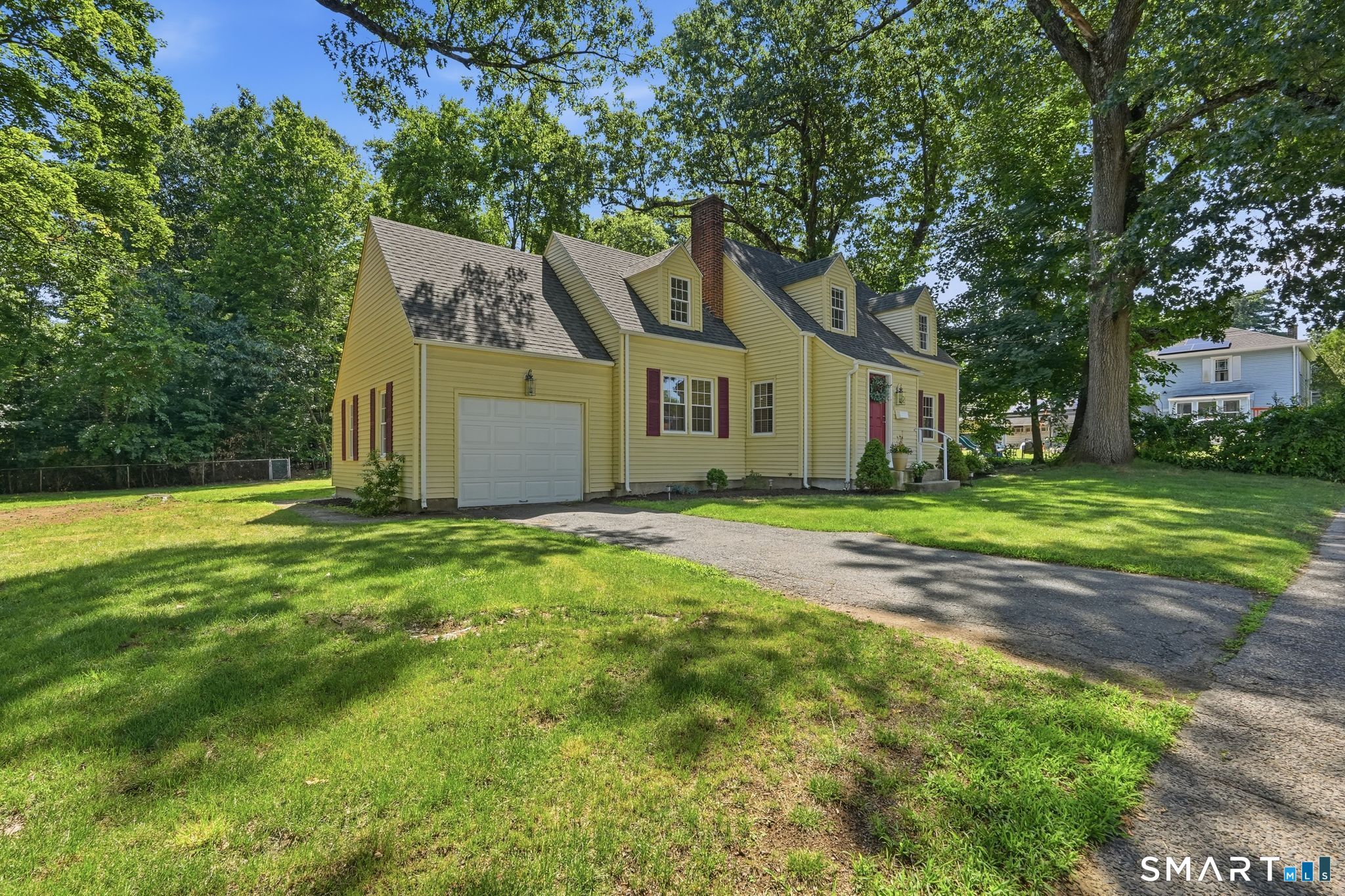 2 Martin Terrace Enfield CT 06082