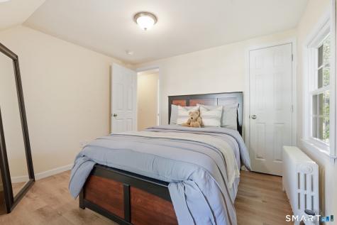 2 Martin Terrace Enfield CT 06082