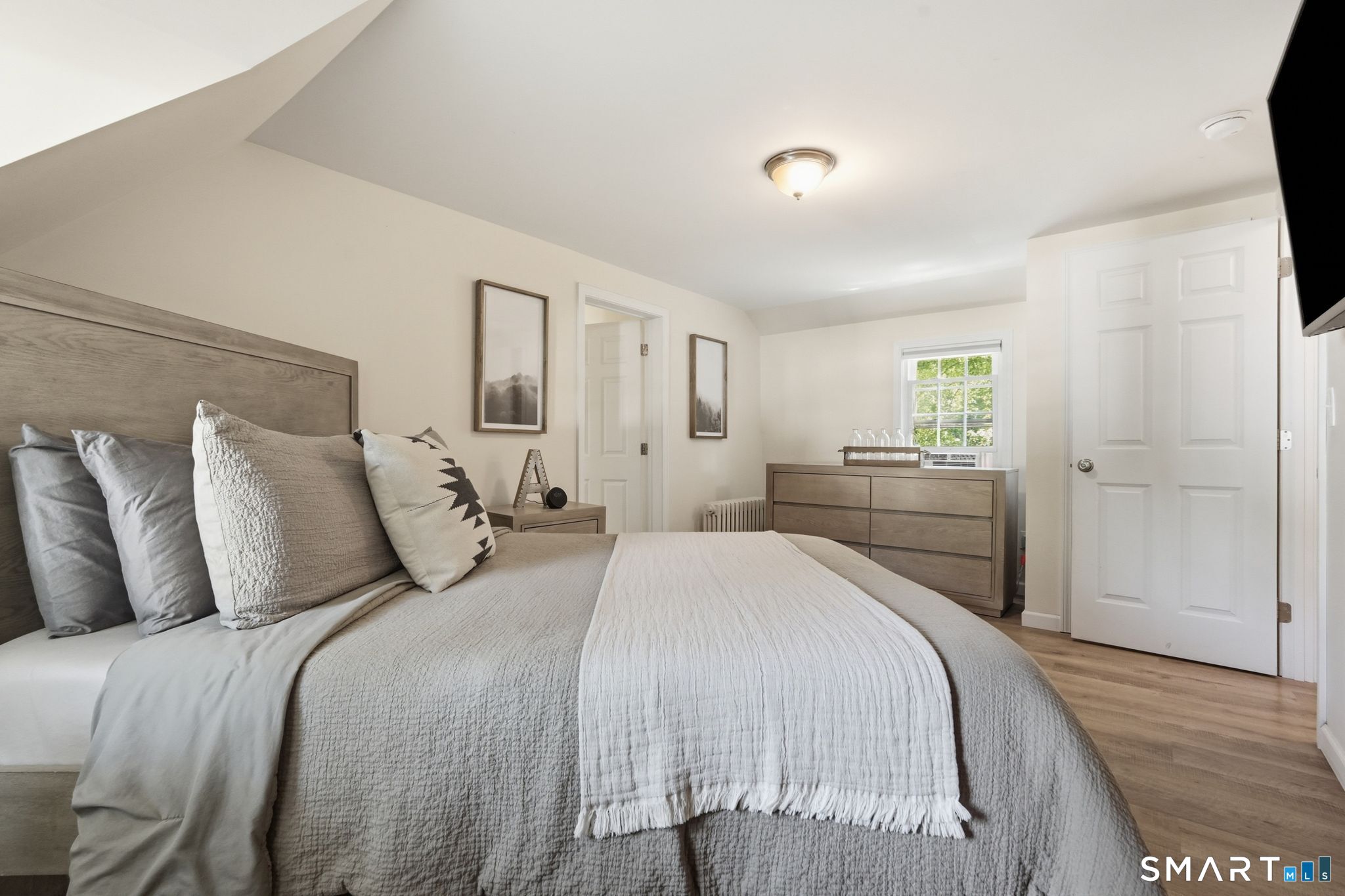 2 Martin Terrace Enfield CT 06082