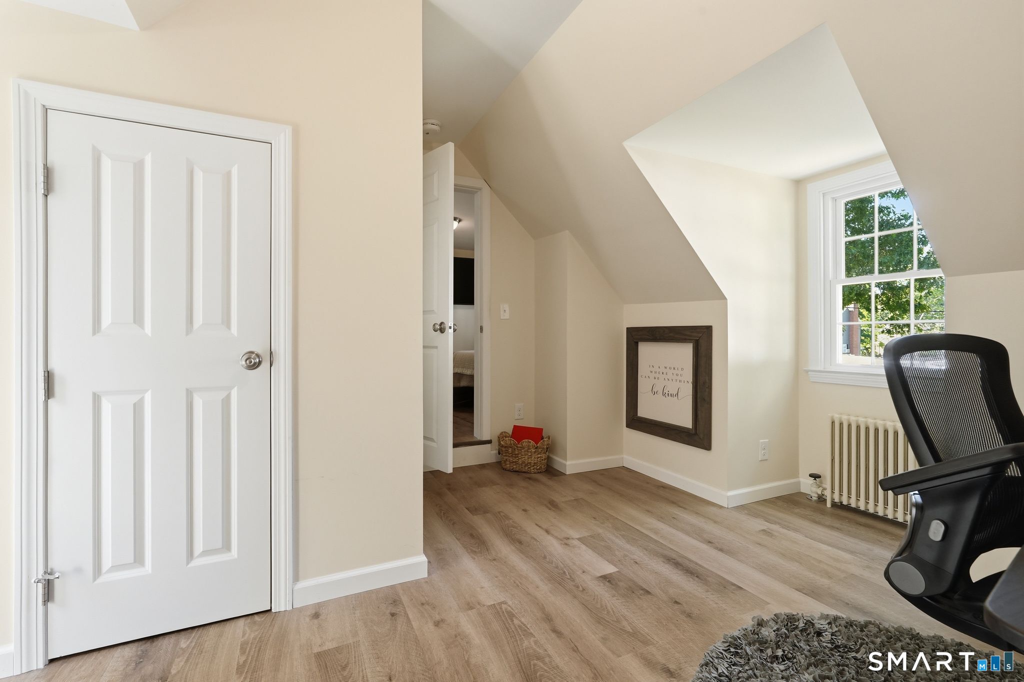 2 Martin Terrace Enfield CT 06082