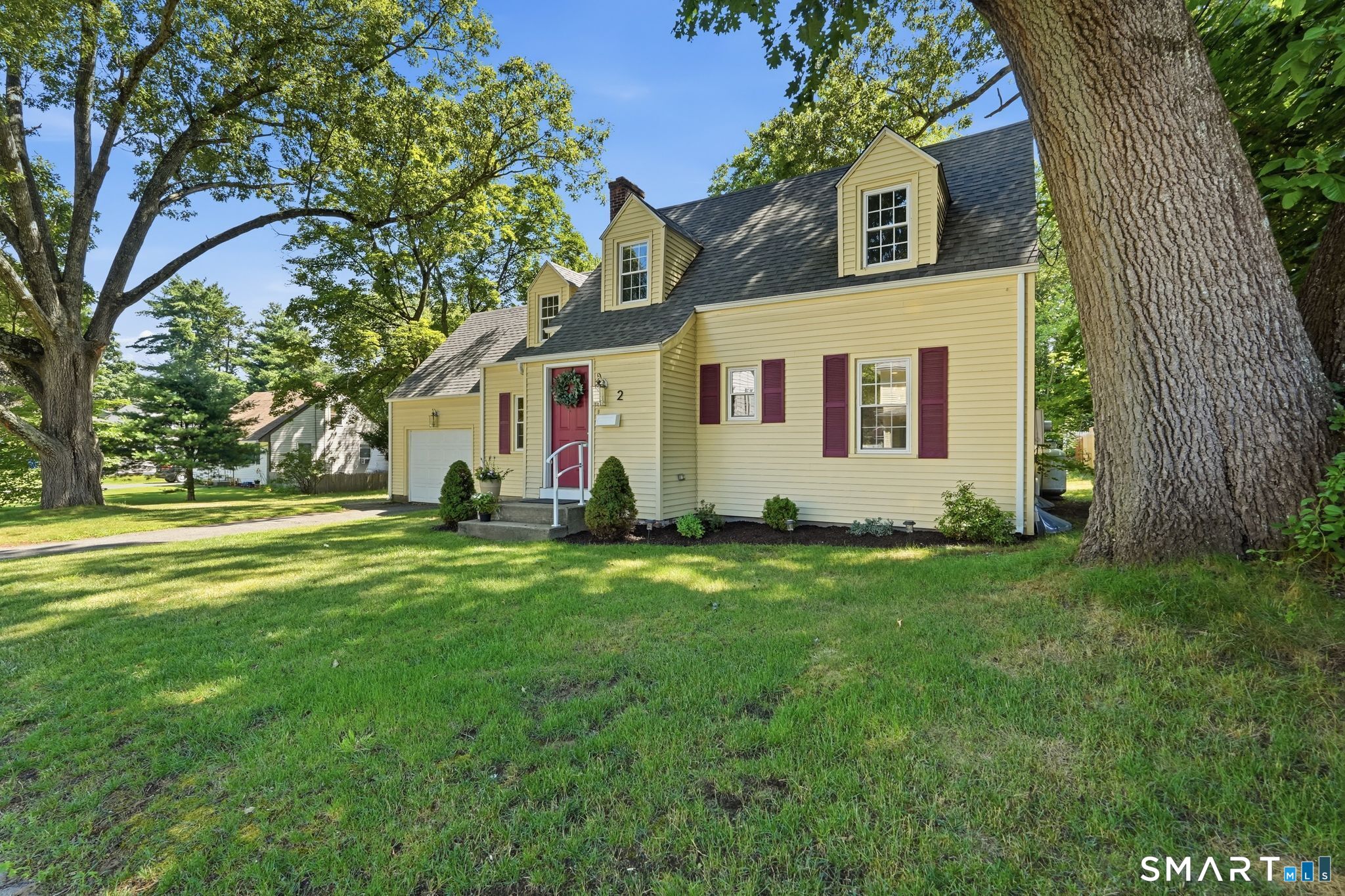 2 Martin Terrace Enfield CT 06082