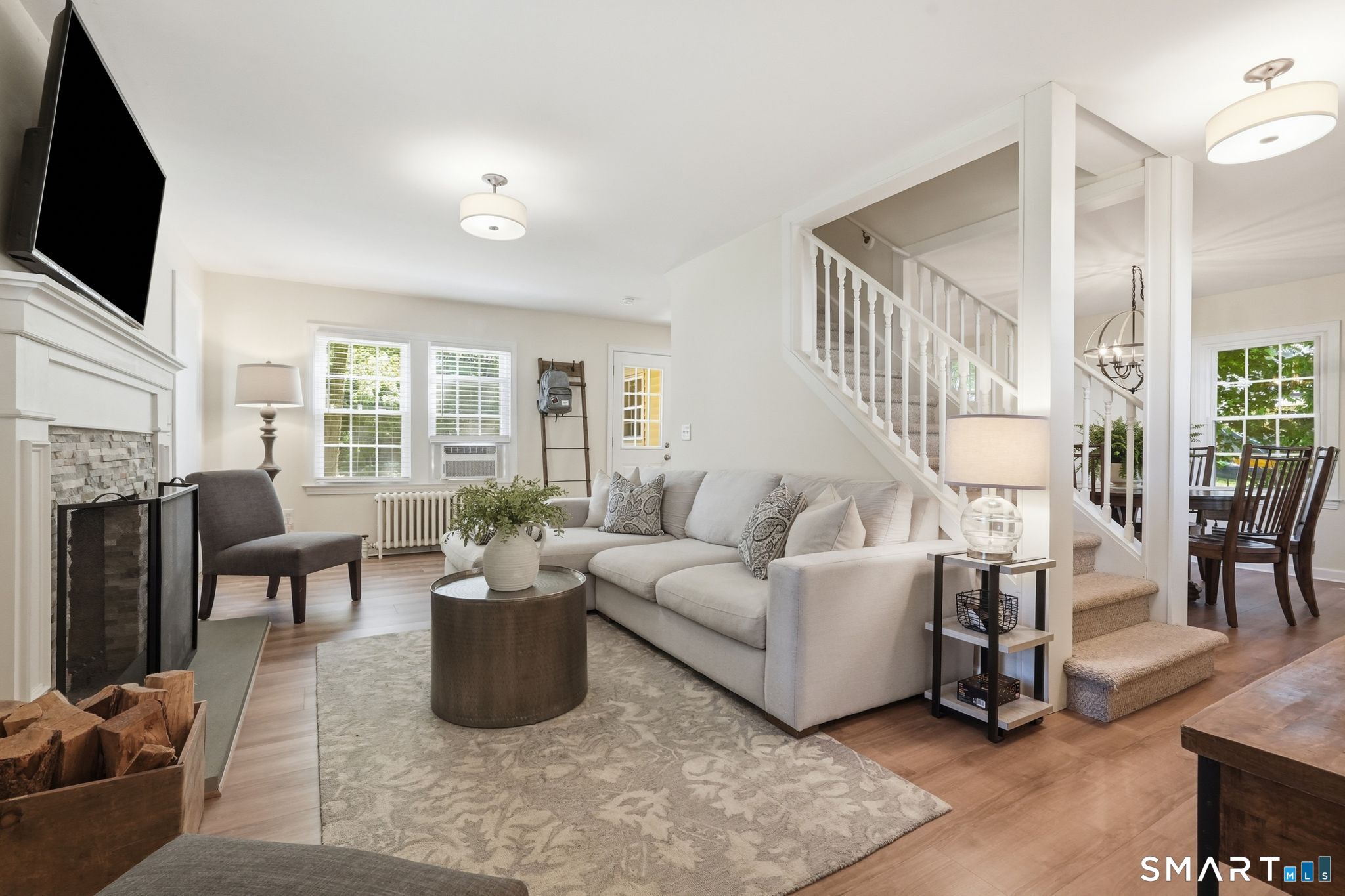 2 Martin Terrace Enfield CT 06082