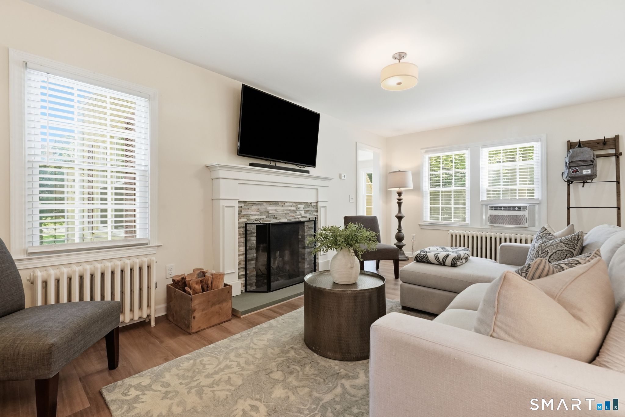 2 Martin Terrace Enfield CT 06082