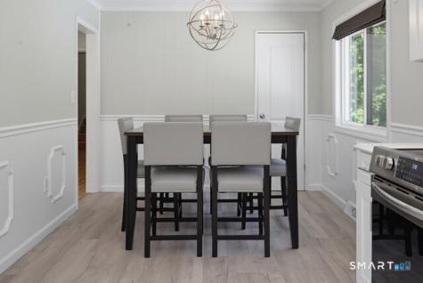 16 Crestview Terrace Wallingford CT 06492