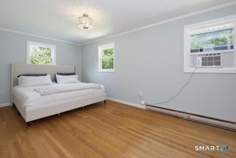 16 Crestview Terrace Wallingford CT 06492