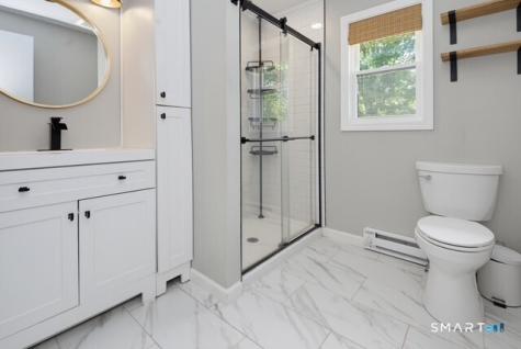 16 Crestview Terrace Wallingford CT 06492
