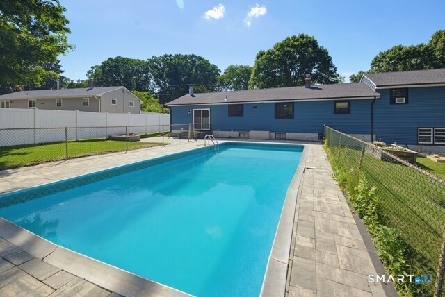 16 Crestview Terrace Wallingford CT 06492