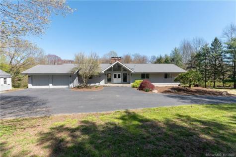 184 Lonetown Road Redding CT 06896