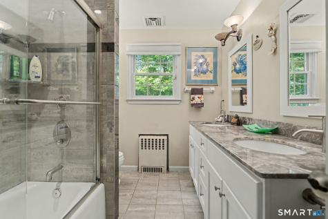 215 Hillfield Road Hamden CT 06518
