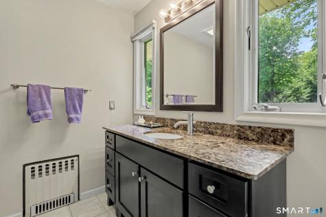 215 Hillfield Road Hamden CT 06518