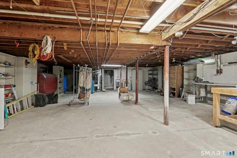 215 Hillfield Road Hamden CT 06518