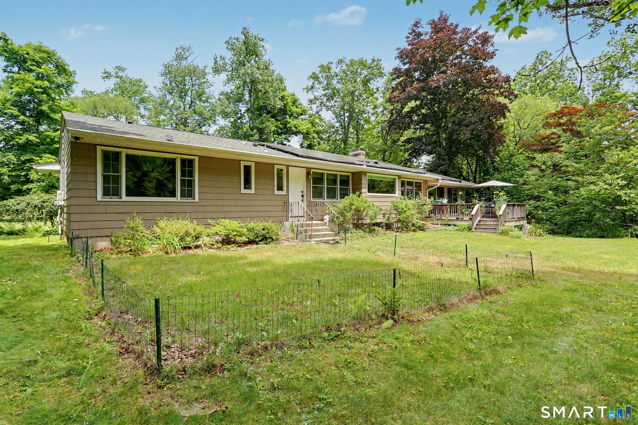 215 Hillfield Road Hamden CT 06518