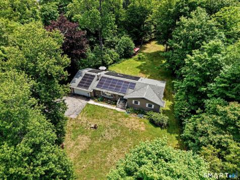 215 Hillfield Road Hamden CT 06518