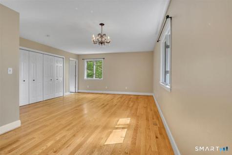 6 Rivercove Drive Cromwell CT 06416