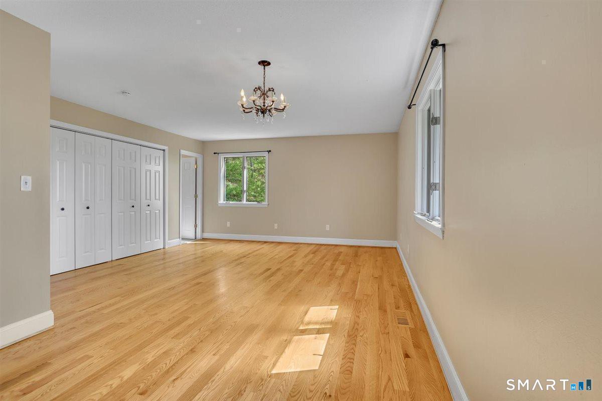 6 Rivercove Drive Cromwell CT 06416