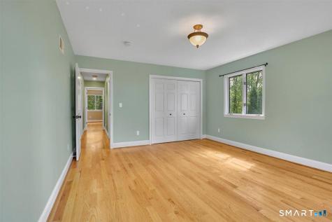 6 Rivercove Drive Cromwell CT 06416
