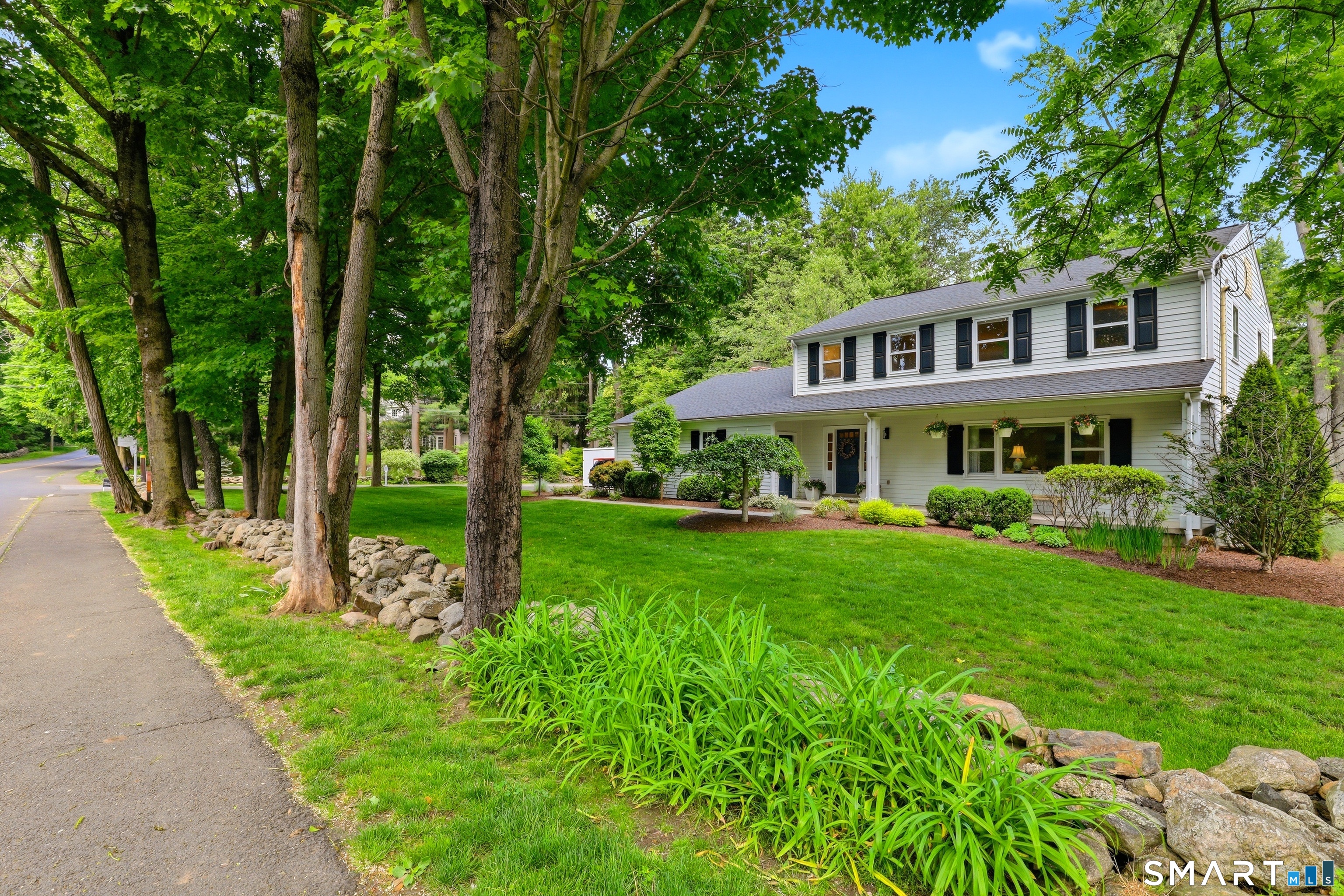 201 Middlesex Road Darien CT 06820