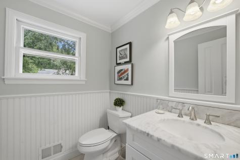 201 Middlesex Road Darien CT 06820