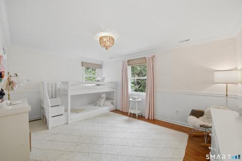 201 Middlesex Road Darien CT 06820
