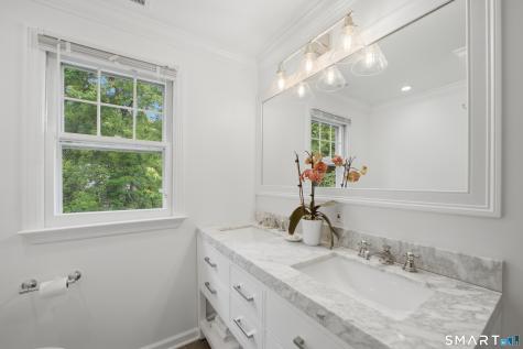 201 Middlesex Road Darien CT 06820