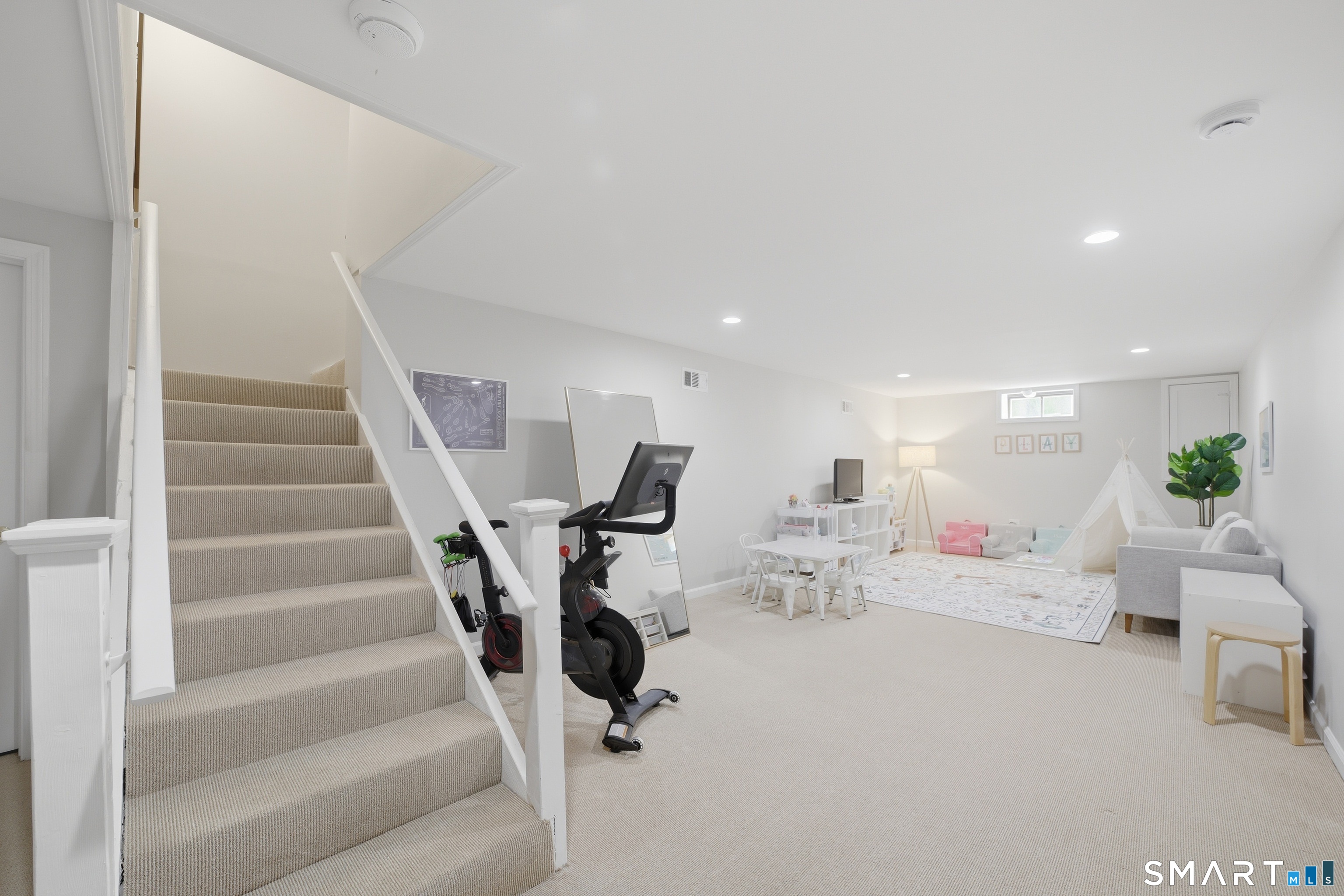 201 Middlesex Road Darien CT 06820