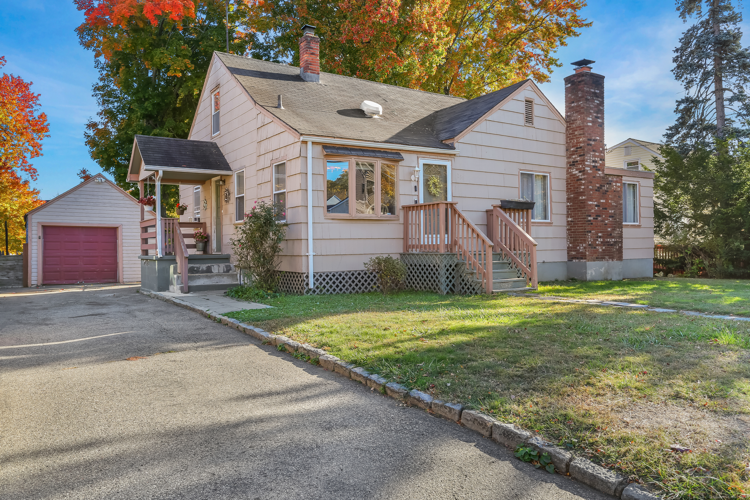 231 Reeds Lane Stratford CT 06614