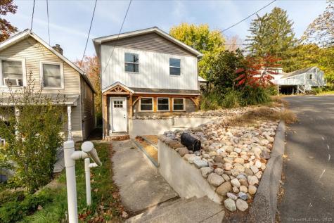 11 Winter Avenue Deep River CT 06417