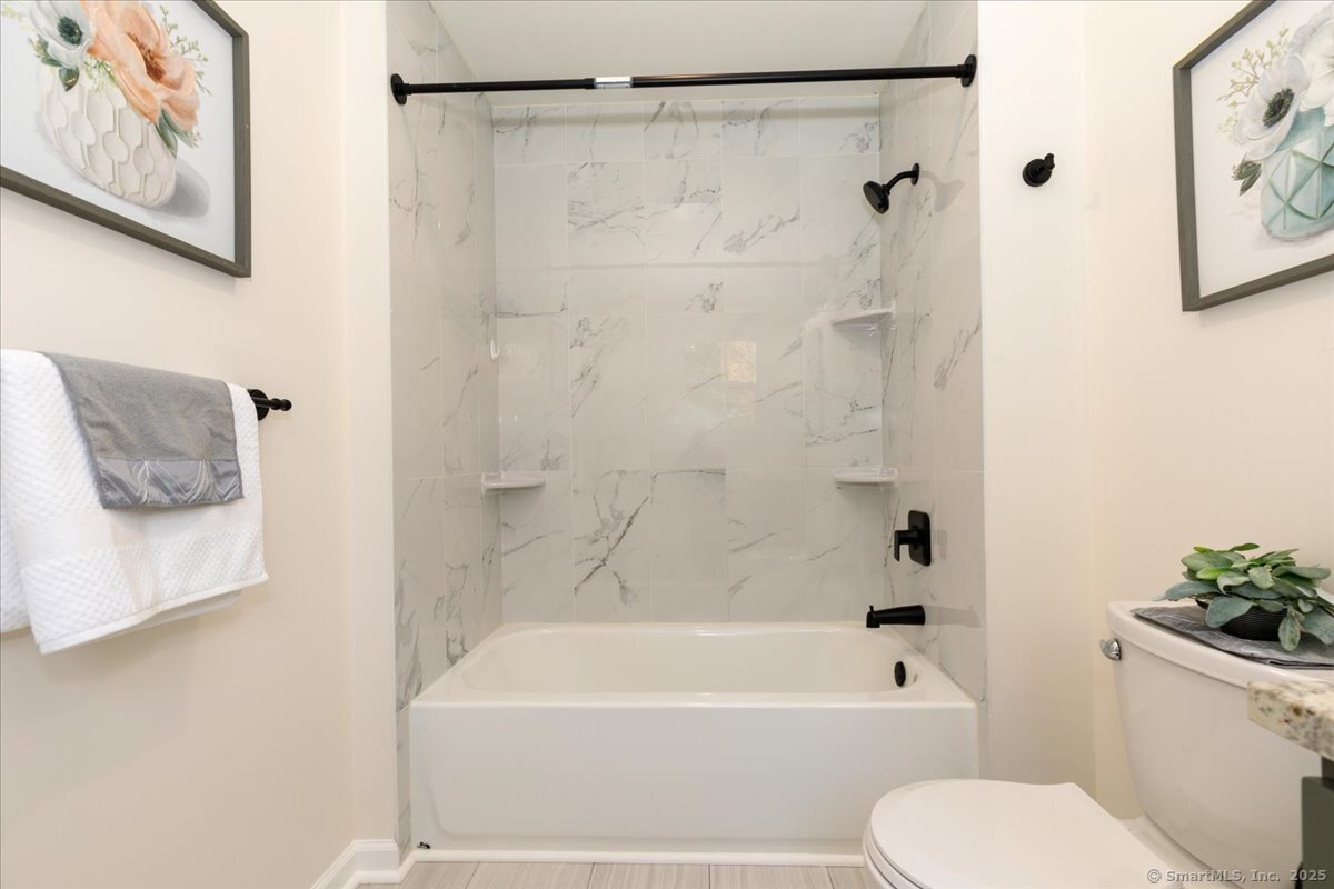 11 Winter Avenue Deep River CT 06417