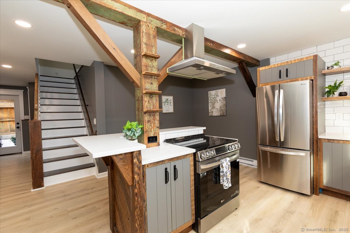 11 Winter Avenue Deep River CT 06417