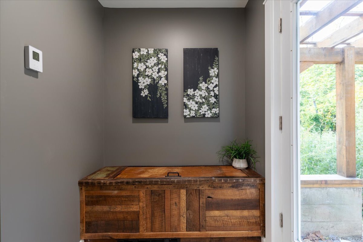 11 Winter Avenue Deep River CT 06417