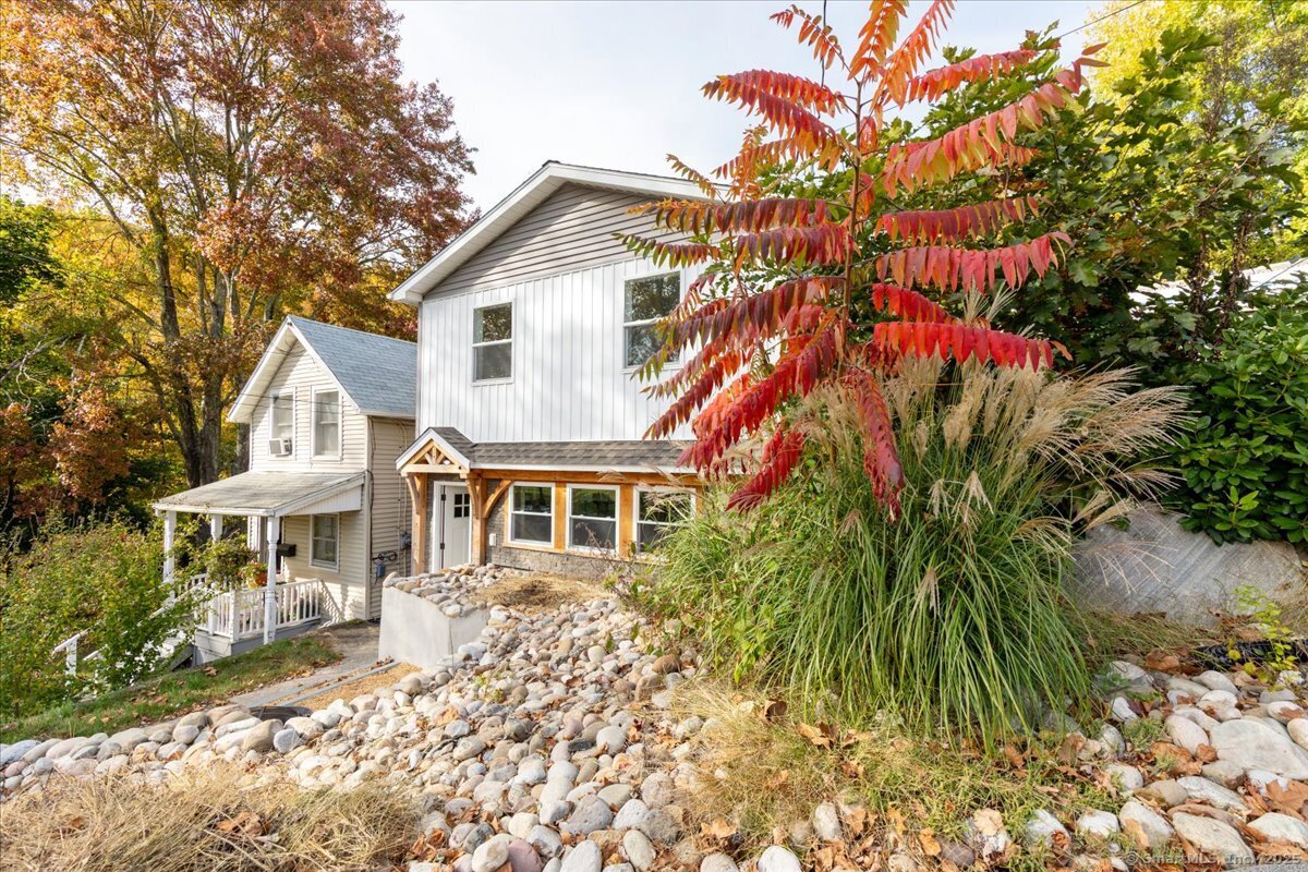 11 Winter Avenue Deep River CT 06417