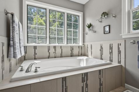 25 Suzy Court Meriden CT 06451