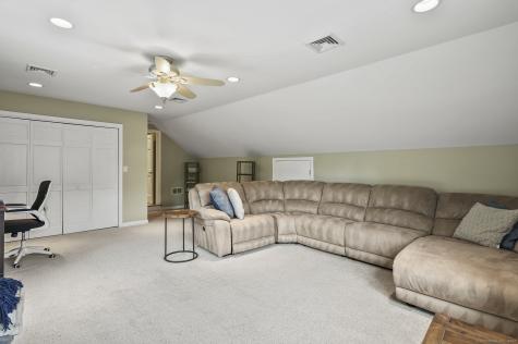 25 Suzy Court Meriden CT 06451