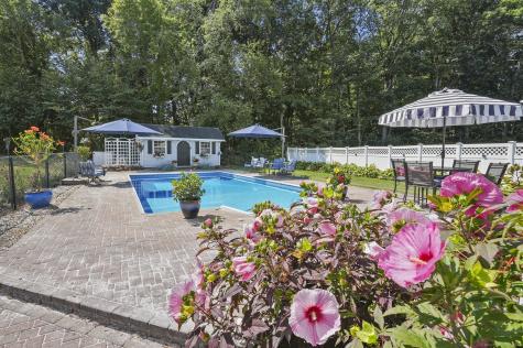 25 Suzy Court Meriden CT 06451