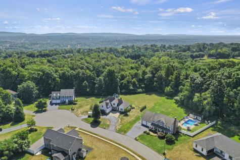 25 Suzy Court Meriden CT 06451