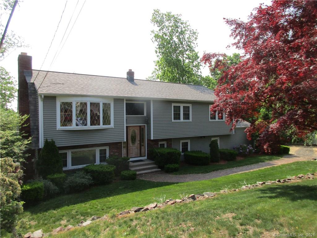 8 Cora Place Milford CT 06460