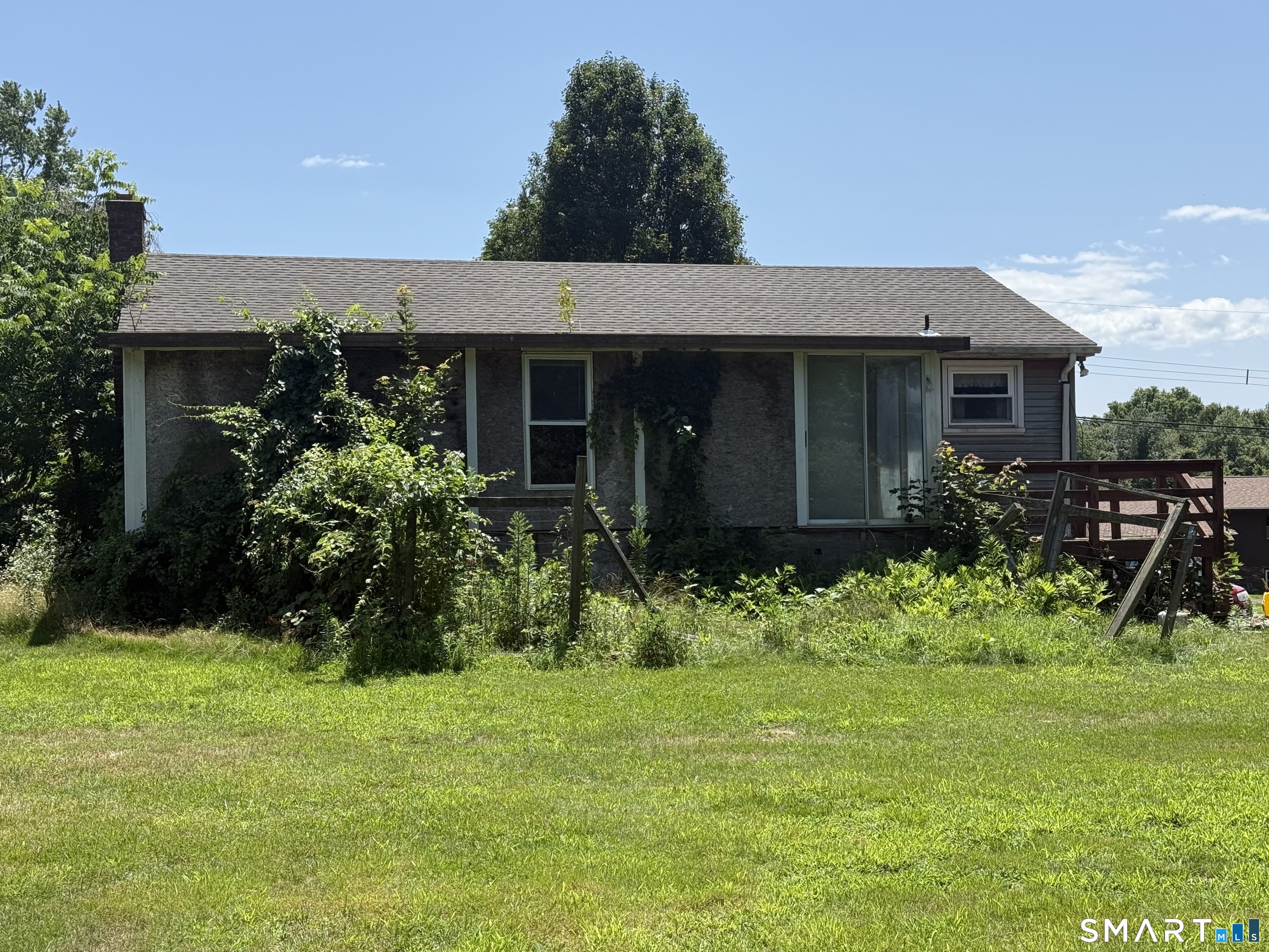 81 River Road Preston CT 06365