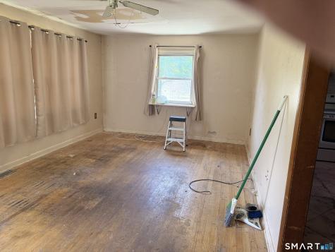 81 River Road Preston CT 06365