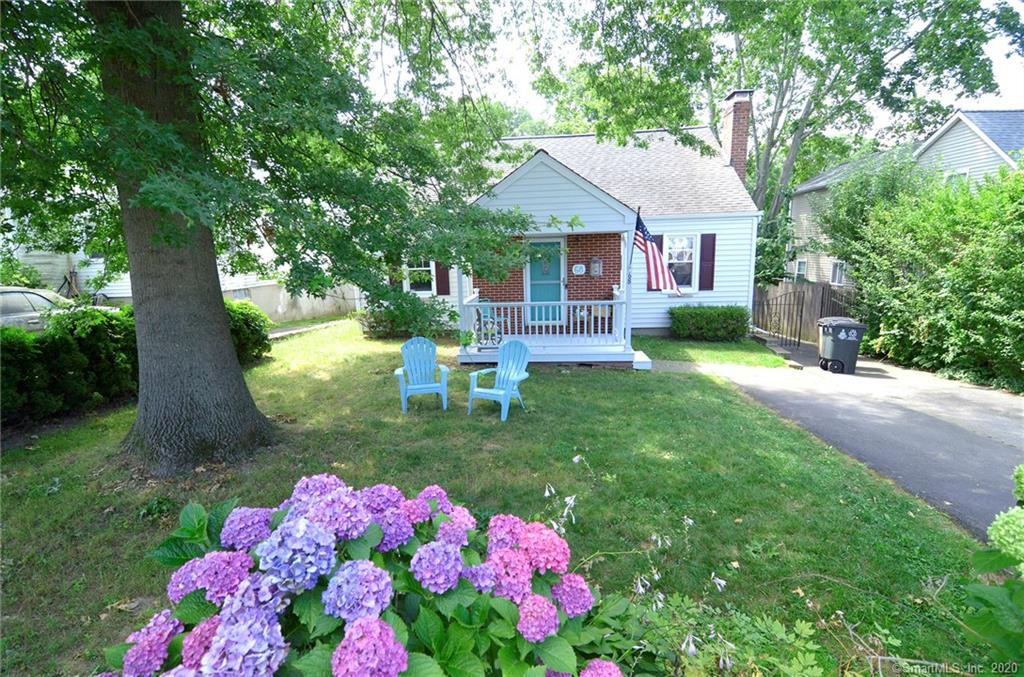 68 Woodbury Avenue Stamford CT 06907