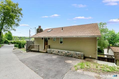 4 Candlewood Birches Brookfield CT 06804