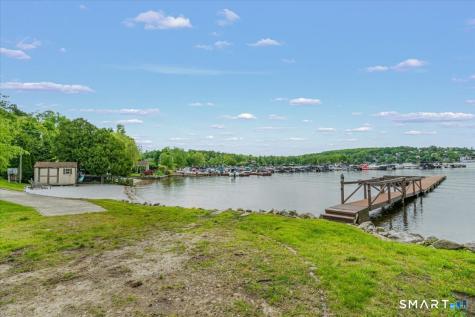 4 Candlewood Birches Brookfield CT 06804