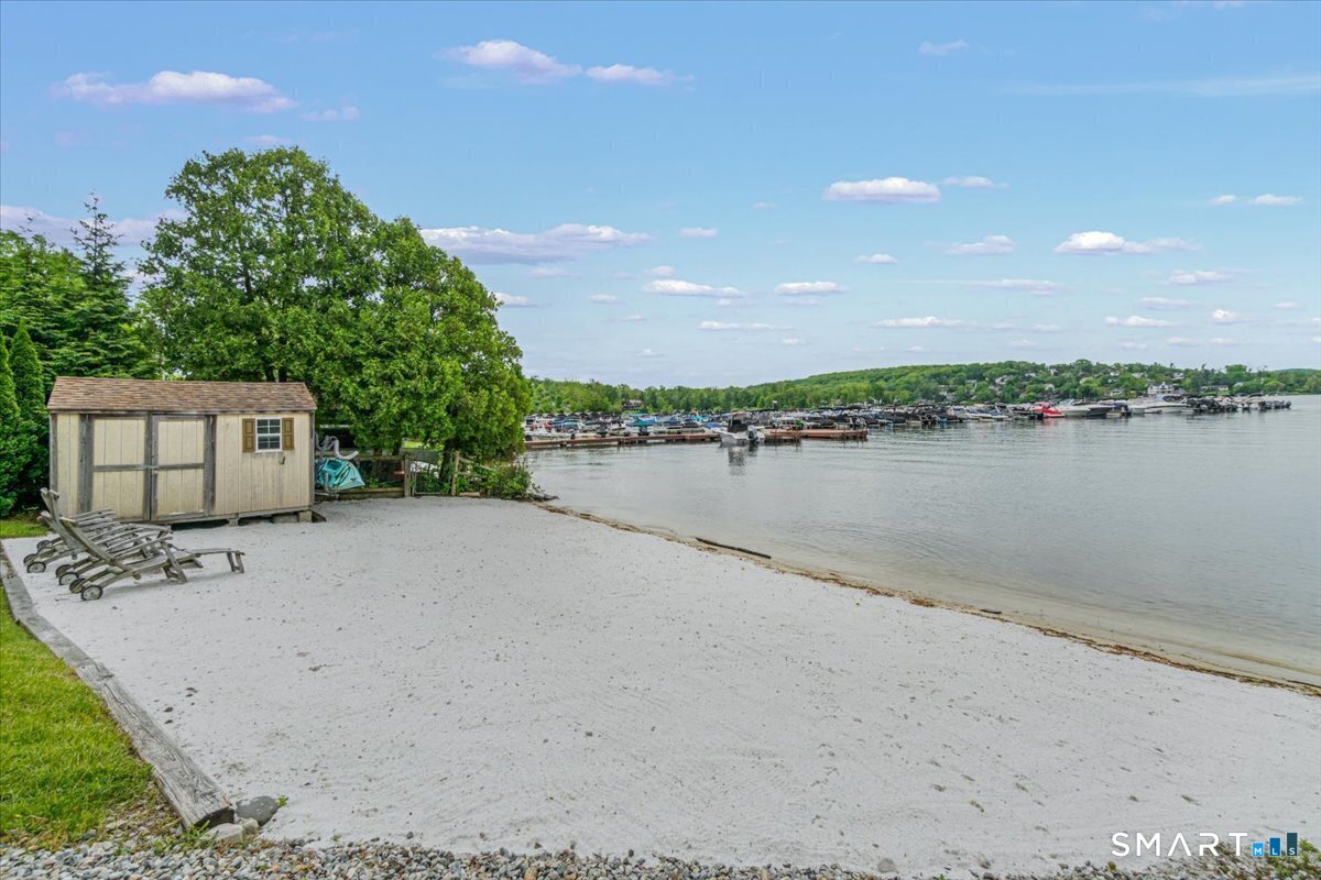 4 Candlewood Birches Brookfield CT 06804