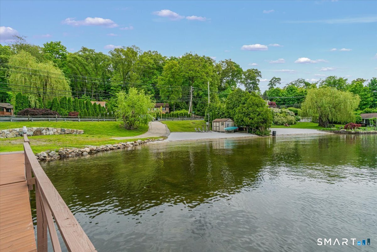 4 Candlewood Birches Brookfield CT 06804
