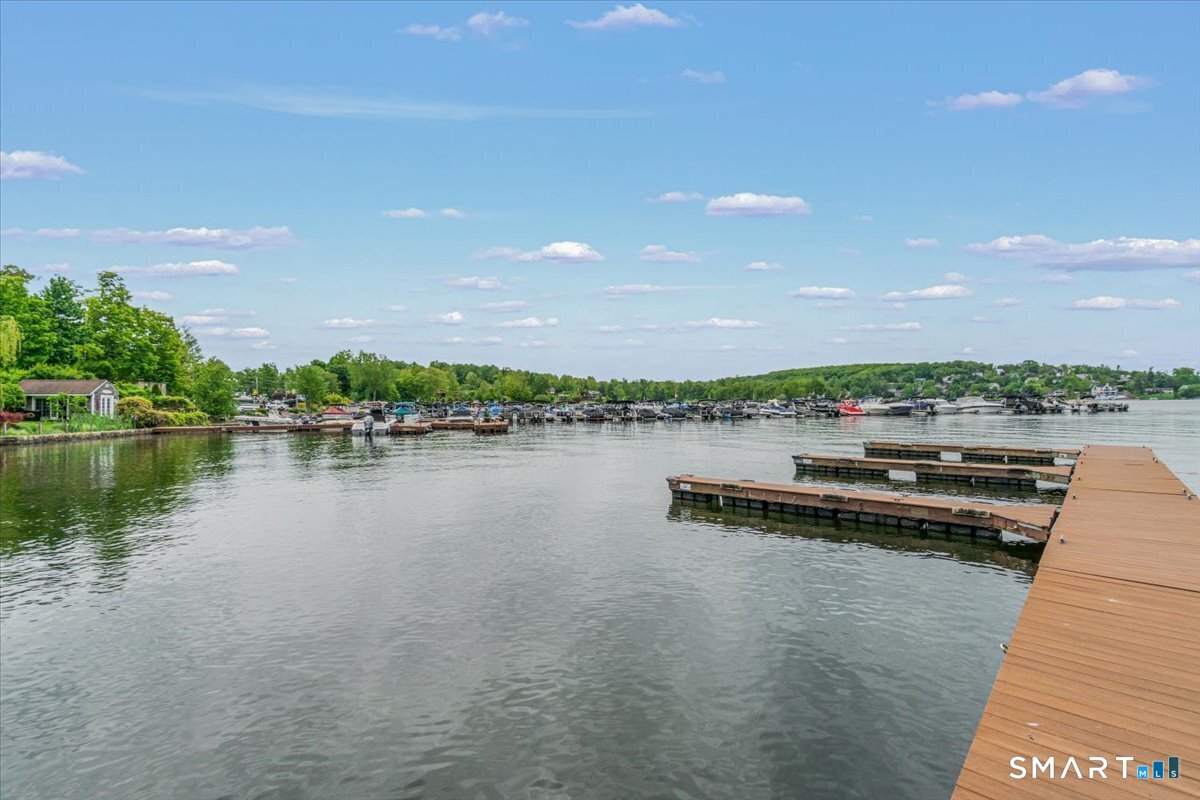 4 Candlewood Birches Brookfield CT 06804