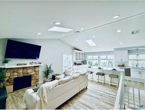 4 Candlewood Birches Brookfield CT 06804