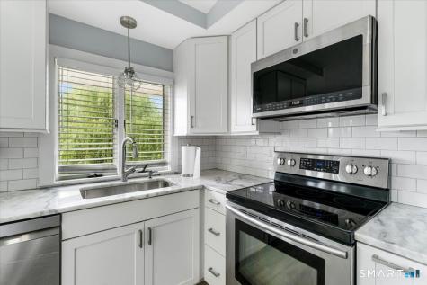 4 Candlewood Birches Brookfield CT 06804