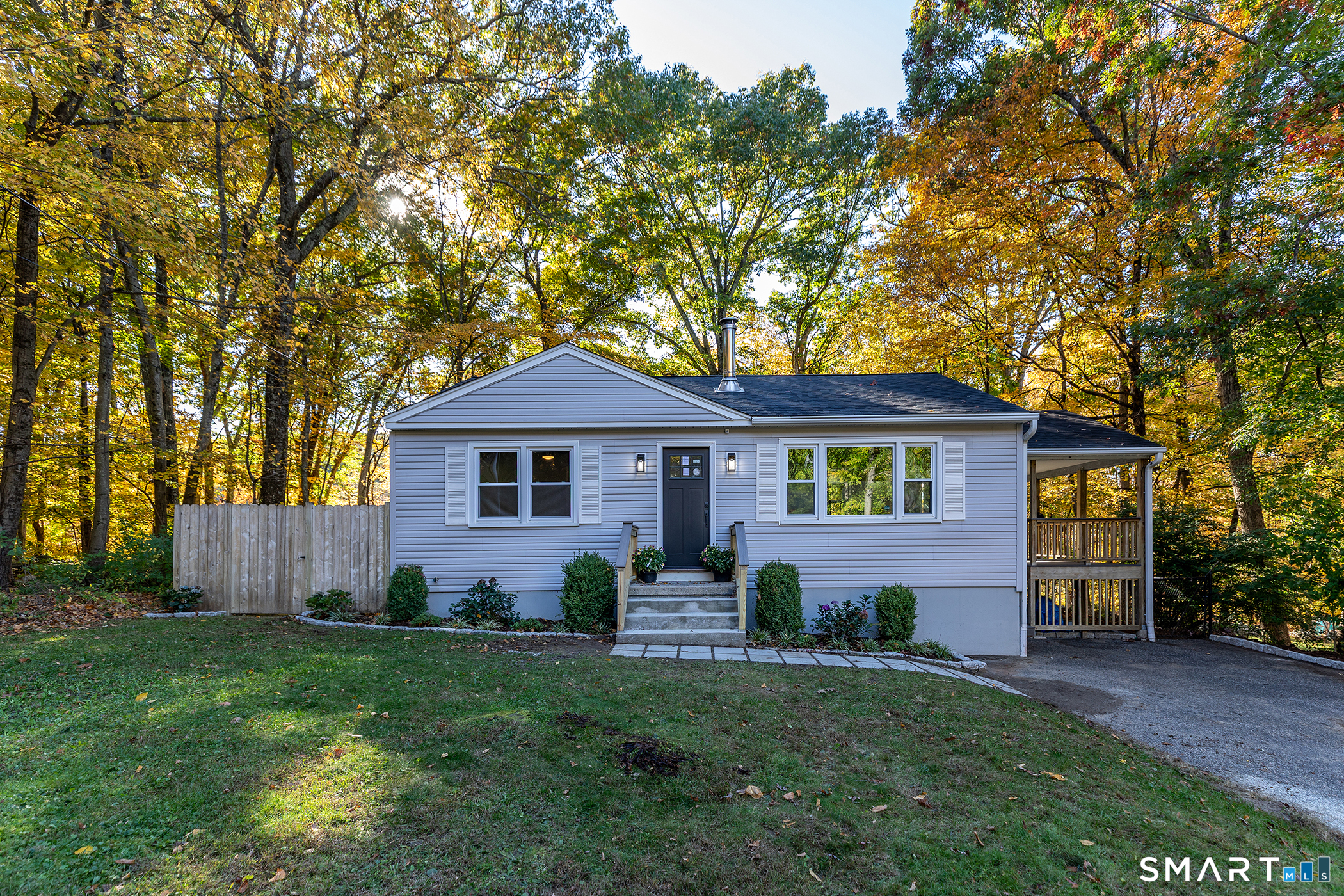 6 Blueberry Lane New Milford CT 06784